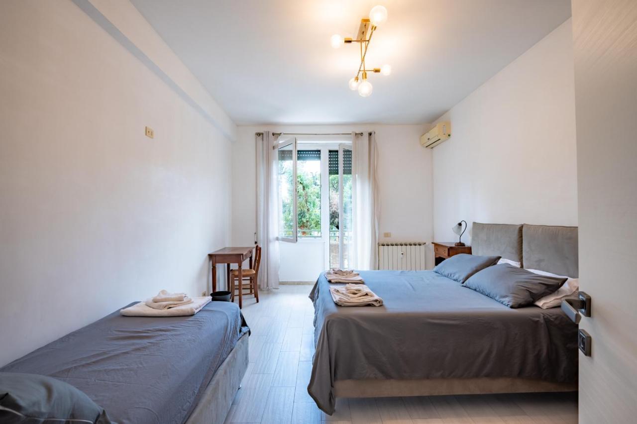 La Sapienza Apt Roma Exterior foto