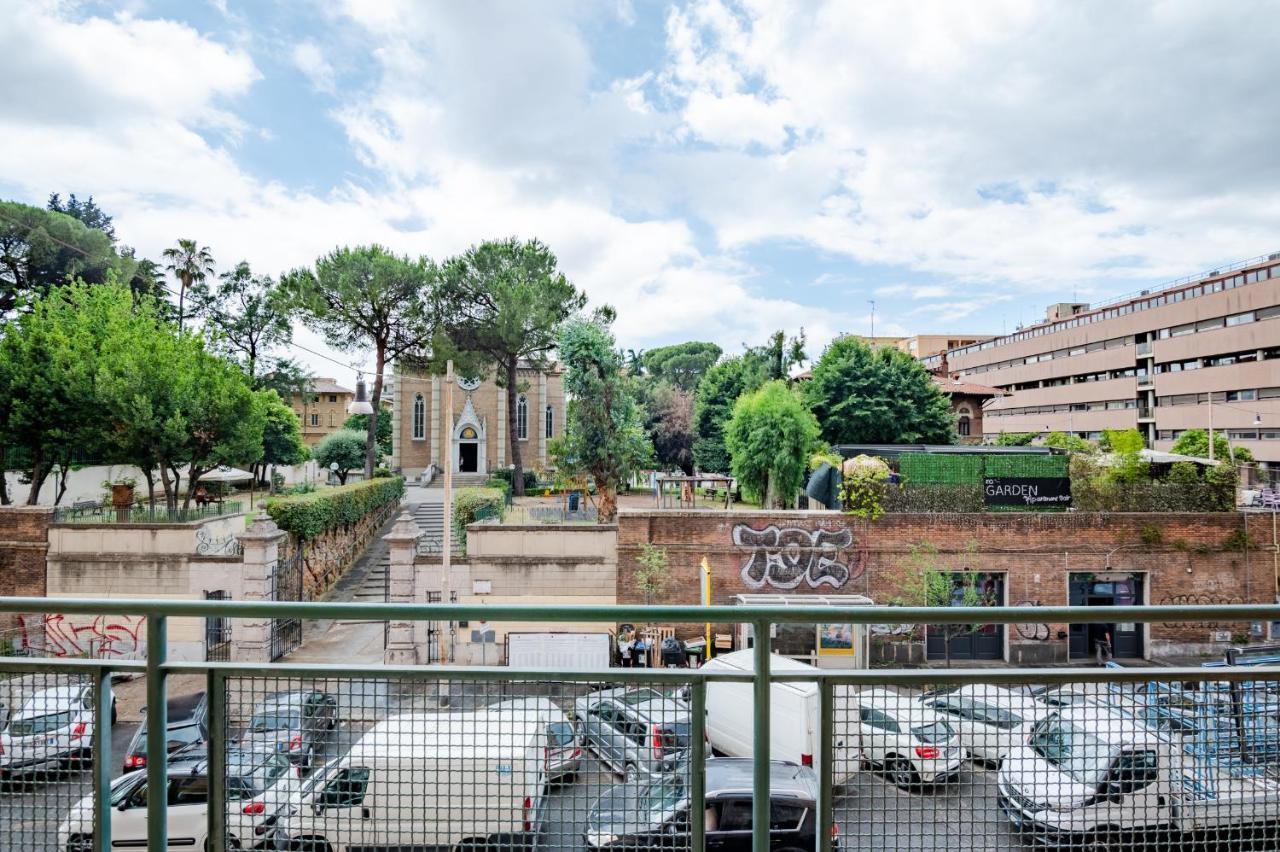 La Sapienza Apt Roma Exterior foto